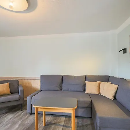 Sunja 12 * Вестерланд